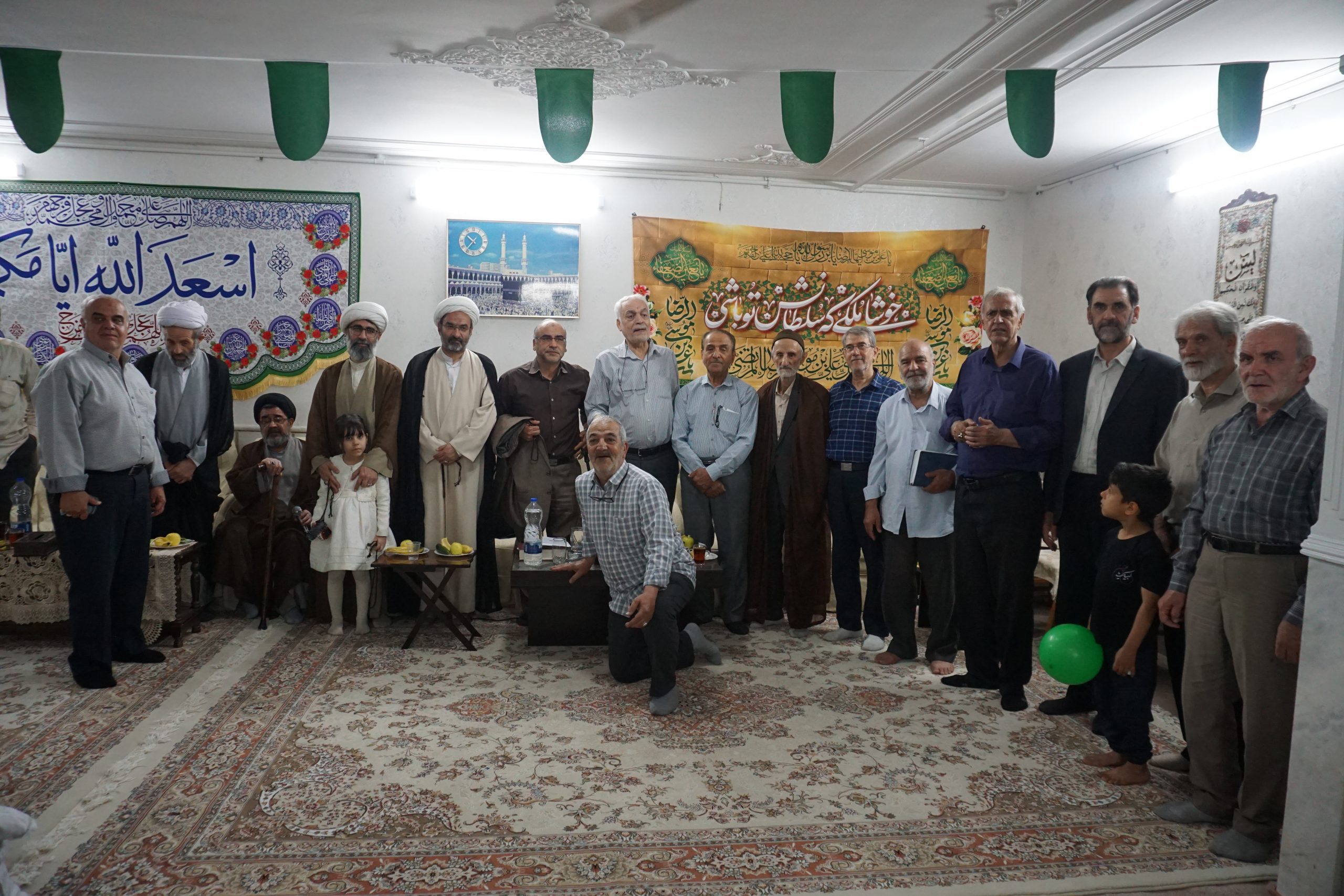 هشتمین جلسه هفتگی موسسه خیریه ایتام به میزبانی حاج محمد معماریان برگزار شد+تصاویر