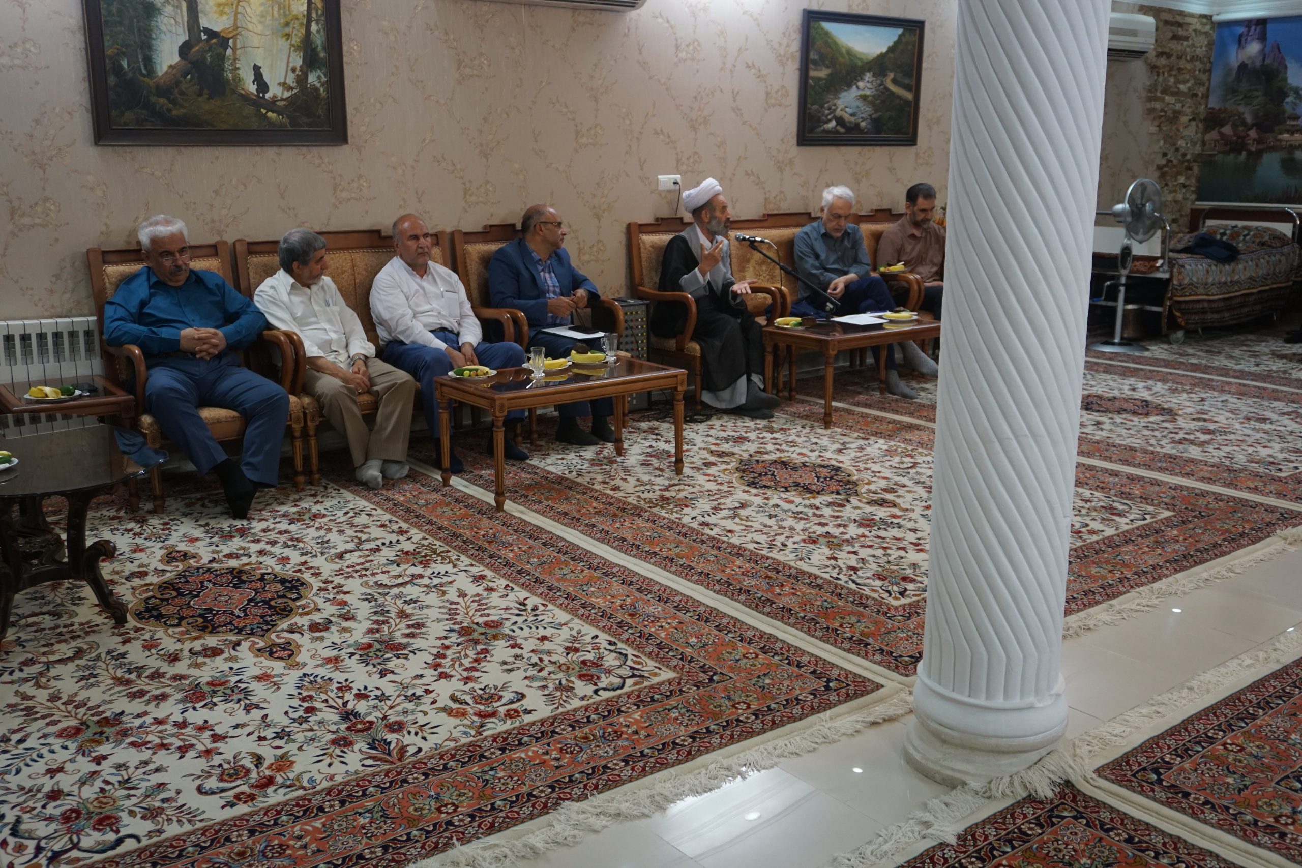 دوازدهمین جلسه هفتگی خیران در منزل حاج ابوالحسن برقعی برگزار شد+تصاویر