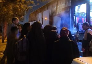 اعزام ۲۵ خانواده تحت پوشش مؤسسه خیریه ایتام قم به مشهد مقدس