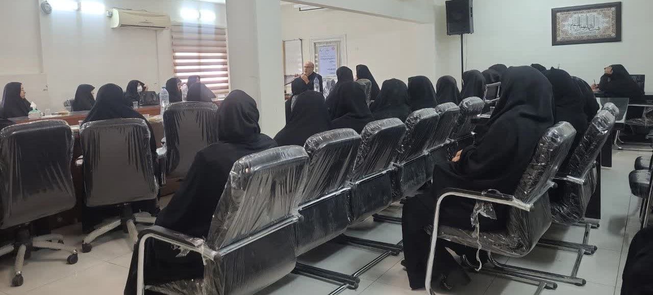 برگزاری نشست فرهنگی هفتگی با مددجویان موسسه خیریه ایتام قم