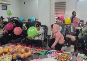 برگزاری برنامه شاد و مفرح برای کودکان تحت پوشش مؤسسه خیریه ایتام قم