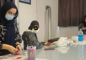 برگزاری کلاس‌های مهارتی خیاطی و شمع‌سازی ویژه بانوان تحت پوشش موسسه