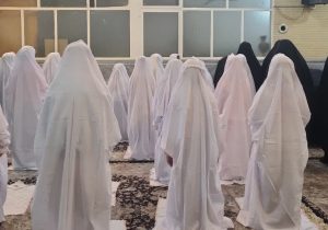 برگزاری جشن تکلیف دختران تحت حمایت مؤسسه خیریه ایتام قم همزمان با میلاد حضرت فاطمه زهرا(س)