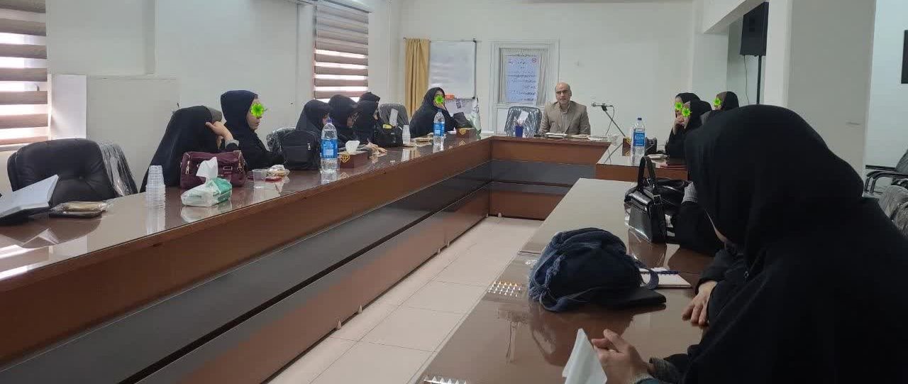 برگزاری جلسه فرهنگی ویژه مادران سرپرست خانوار در موسسه خیریه ایتام قم